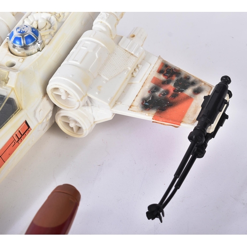 743 - Star Wars - a collection of x3 original vintage Kenner / Palitoy made Star Wars action figure playse... 