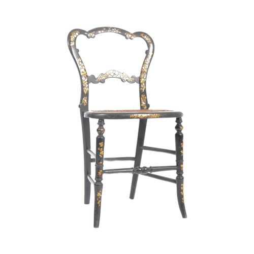14 - An early 19th century Regency Chinoiserie children's side dining chair. Black lacquer ground with ha... 
