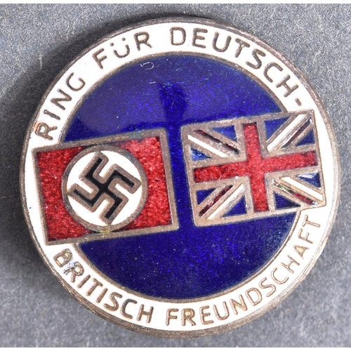 114 - A pre-WWII Second World War alliance of German and British fascists friendship union badge. Enamel w... 