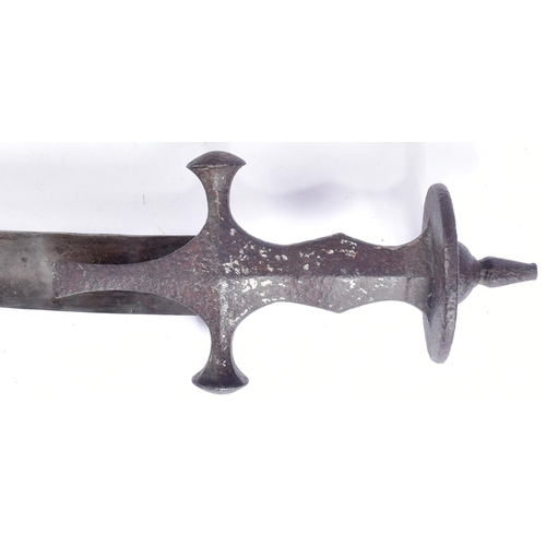 165 - A 19th Century Indian Tulwar ( Talwaar / Talwar ) sword. Disc shaped pommel with tapering finial, wa... 