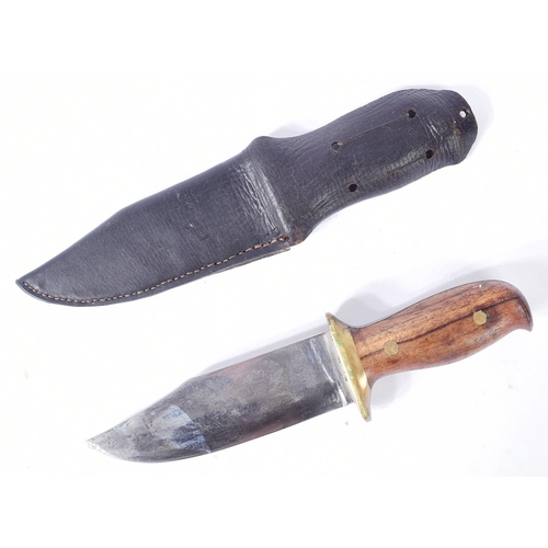 174 - A believed WWII Second World War US United States Army private purchase fighting knife / boot knife.... 