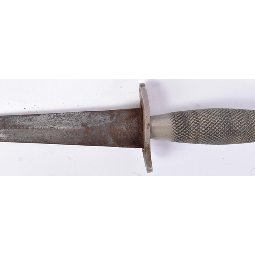 2 - An original WWII Second World War Fairbairn Sykes issued 1st Pattern commando fighting dagger with s... 