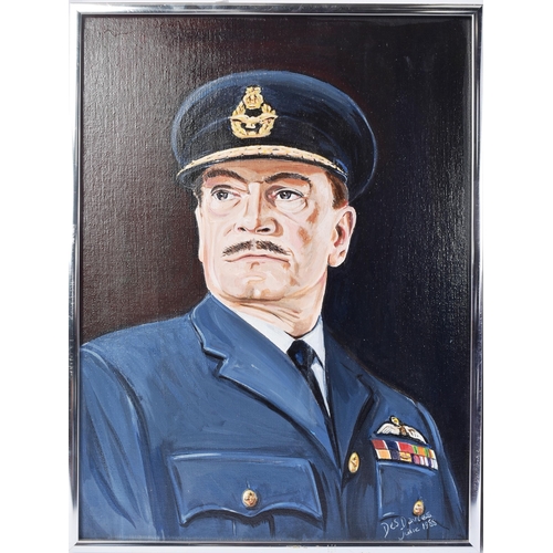 256 - Desmond Davies (Artist D.2021) - Two acrylic painting on canvas portraits depicting WWII World War I... 