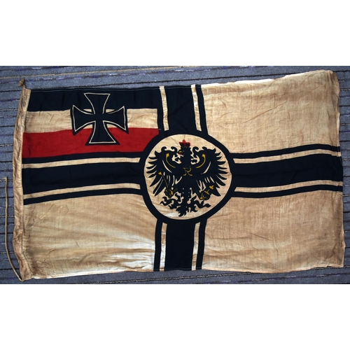 351 - A WWI First World War Imperial German Army / Prussian war flag. The flag with a central Prussian eag... 