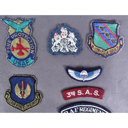 359 - Military - a collection of assorted 20th century cloth insignia patches, including: Royal Marines Co... 