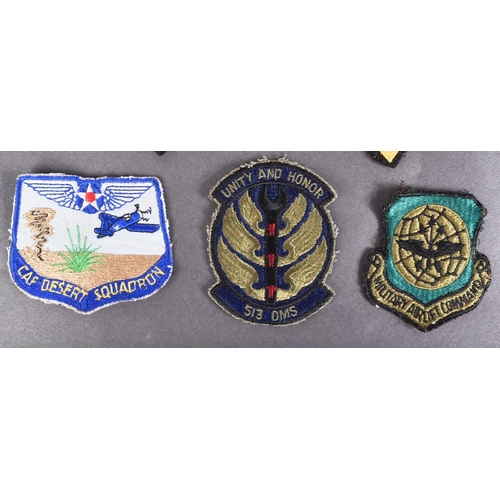 359 - Military - a collection of assorted 20th century cloth insignia patches, including: Royal Marines Co... 