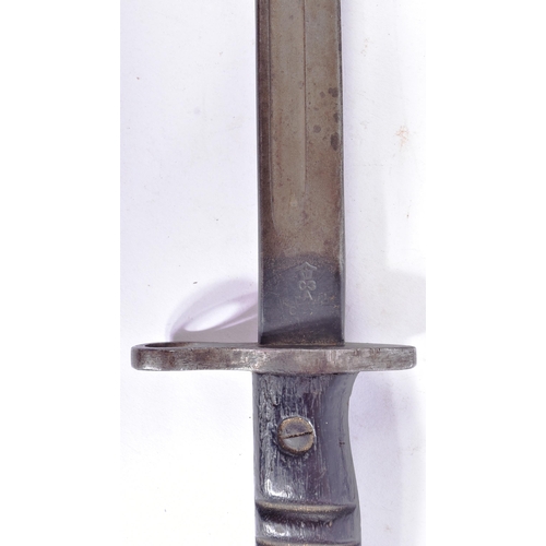 391 - A WWI First World War British 1913 pattern SMLE / Lee Enfield rifle No. 3 MK1 sword bayonet and wood... 