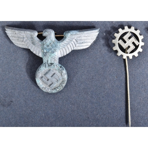 412 - A collection of original WWII Second World War Third Reich Nazi German badges and other items. Inclu... 