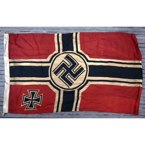 479 - A WWII Second World War Third Reich Nazi German style battle flag. Swastika to centre, the flag in r... 