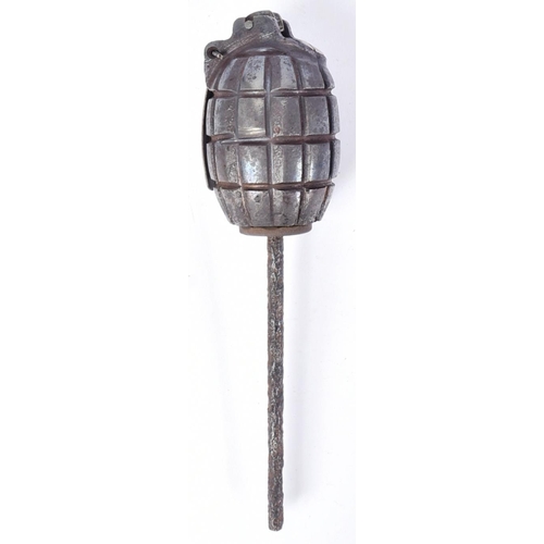 75 - A WWI First World War British No. 23 MK rifle grenade. A complete example with lever, firing pin, br... 