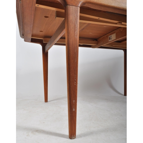 165 - Johannes Andersen for Uldum Mobelfabrik - A retro mid-century Danish designer extending dining table... 