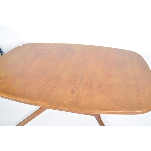 193 - Niels Otto Moller (1920-1982) - A retro mid 20th century Danish designer extending teak dining table... 