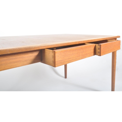 260 - Slagelse Møbelværk - Denmark - A retro vintage mid 20th century circa 1960s teak Danish extending di... 