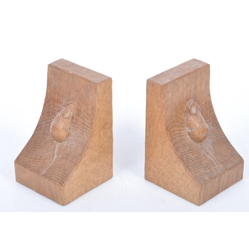 27 - Robert ' Mouseman ' Thompson of Kilburn - A pair of solid English oak hand carved bookends. Each boo... 