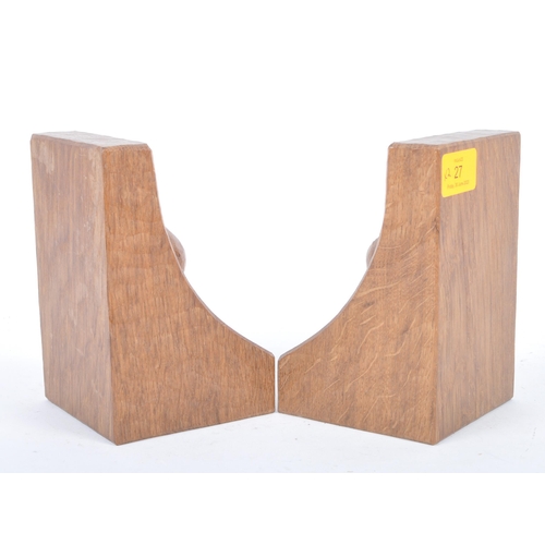 27 - Robert ' Mouseman ' Thompson of Kilburn - A pair of solid English oak hand carved bookends. Each boo... 