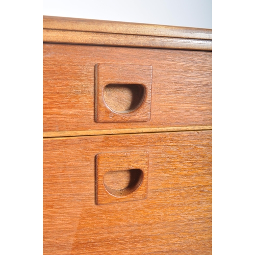 30 - Alfred Cox - AC Furniture - A retro mid 20th century designer teak chest of drawers of simple form. ... 