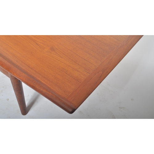 55 - Grete Jalk for Glostrup Møbelfabrik - A retro mid century Danish designer teak coffee table / low ta... 