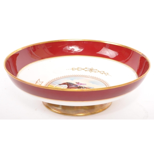 121 - A collection of 20th century Aynsley ceramics, all stamped to the underside with the exception of on... 