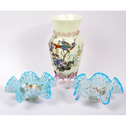 123 - An early 20th Century glass vase with a pair of bon bon dishes. All hand decorated with fauna and fl... 