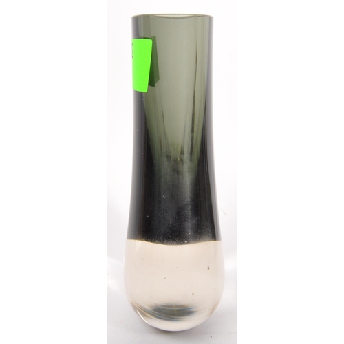 132 - A collection of five vintage retro mid 20th Century art glass pieces. Lot consists of; Whitefriars c... 