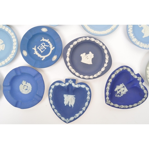 153 - Wedgwood - A collection of 20th century Wedgwood jasperware to include ashtrays and pin dishes. Each... 