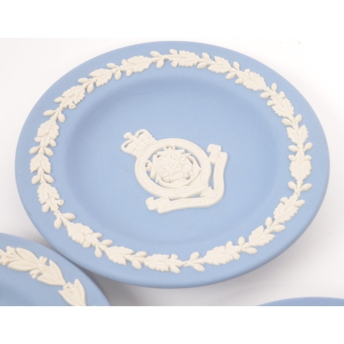 153 - Wedgwood - A collection of 20th century Wedgwood jasperware to include ashtrays and pin dishes. Each... 