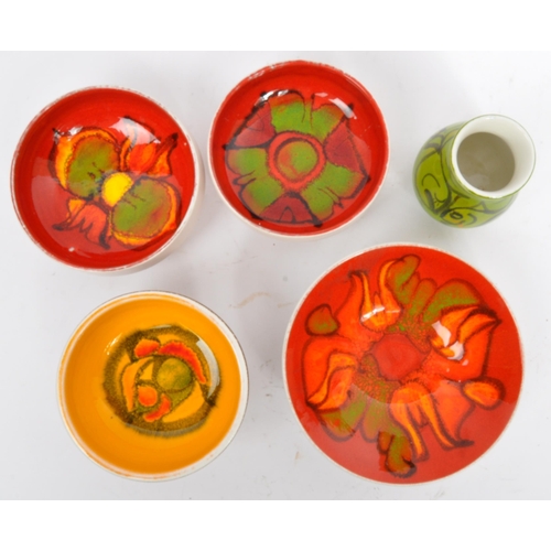 158 - A collection of 5 x retro vintage hand painted bowls / dishes and vase in the 'Delphis' design by Po... 