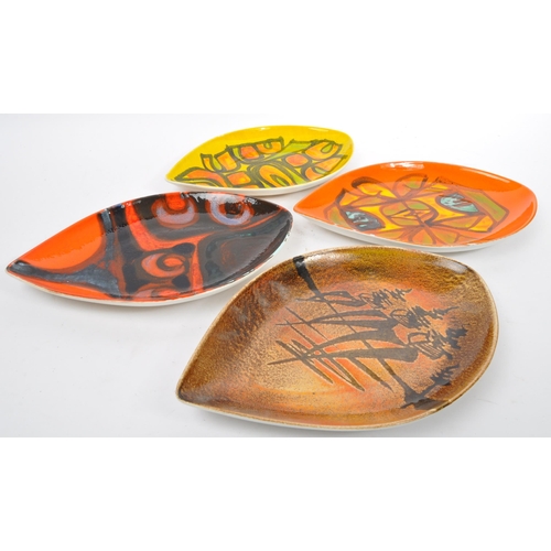 161 - A collection of 4 x retro vintage hand painted tear drop dishes in the 'Delphis' and 'Aegean' design... 