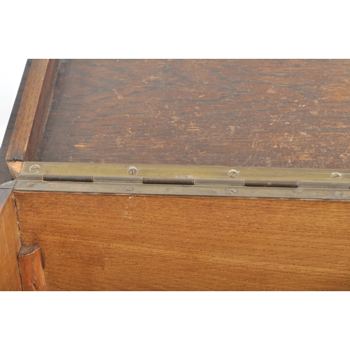 197 - An unusual WWII Second World War 'trench art' type carved folk-art wooden box. Well carved with Oak ... 