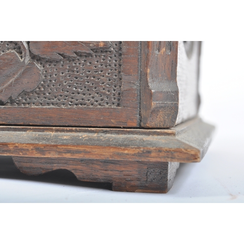 197 - An unusual WWII Second World War 'trench art' type carved folk-art wooden box. Well carved with Oak ... 