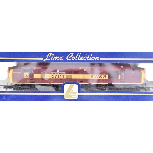 167 - Model Railway - x3 Lima made OO gauge model railway diesel trainset locomotive engines comprising; L... 