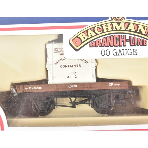 177 - A collection of x9 Bachmann Branch-Line OO gauge model railway trainset locomotive rolling stock wag... 