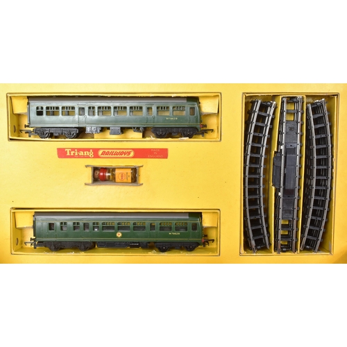 185 - A collection of assorted Hornby, Hornby Dublo and Triang OO gauge model railway trainset rolling sto... 