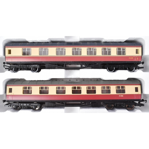 197 - Model Railway - an original Hornby OO gauge model railway locomotive trainset No. R1094 The Royal Sc... 