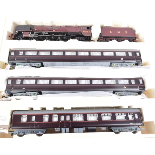 20 - Model Railway - an original Hornby OO gauge model railway locomotive trainset No. R2370 ' The Royal ... 