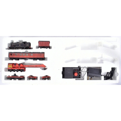 229 - Model Railway - an original Hornby OO gauge model railway locomotive trainset No. R1029 Permanent Wa... 