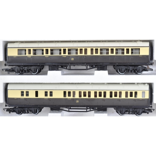 268 - An original Hornby Commemorative Limited Edition OO gauge model railway trainset locomotive set No. ... 