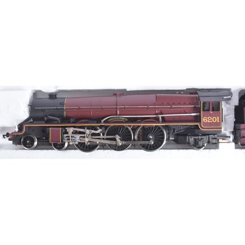 293 - Model Railway - x2 Hornby OO gauge model railway trainset locomotive engines comprising; R832 LMS 4-... 