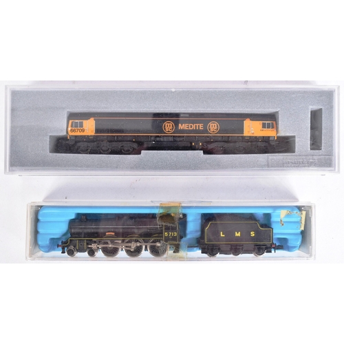 3 - Model Railway - x2 N gauge model railway trainset locomotive engines comprising; Bachmann / Graham F... 