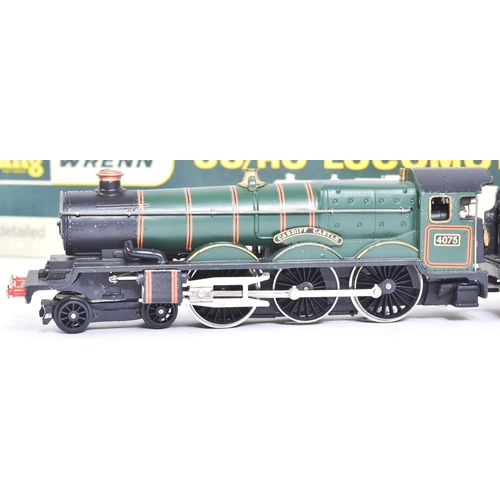 305 - A vintage Wrenn OO / HO gauge model railway trainset locomotive engine and tender. No. 4075 'Cardiff... 