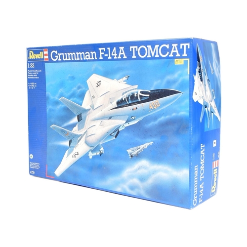 31 - A vintage Revell 1/32 scale boxed model kit No. 4770 of the Grumman F-14A Tomcat American fighter ai... 