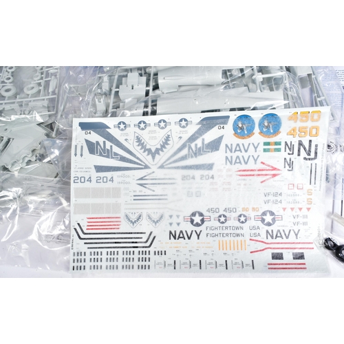 31 - A vintage Revell 1/32 scale boxed model kit No. 4770 of the Grumman F-14A Tomcat American fighter ai... 