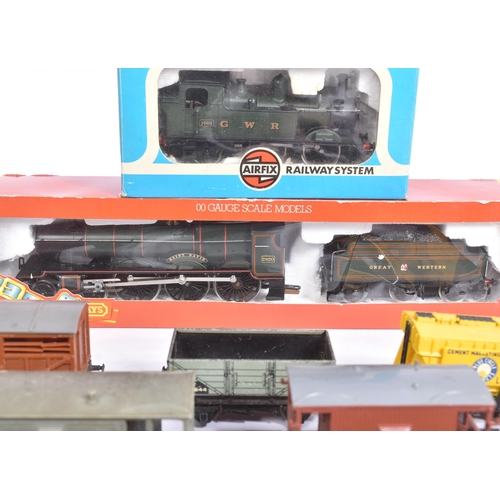 466 - Model Railway - a collection of assorted OO gauge model railway trainset locomotive engines and a se... 