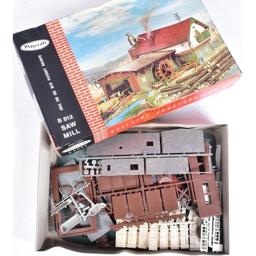 467 - Five vintage Playcraft OO / HO gauge model kits, unbuilt. To include: B812 'Saw Mill', B305 'Hopper ... 