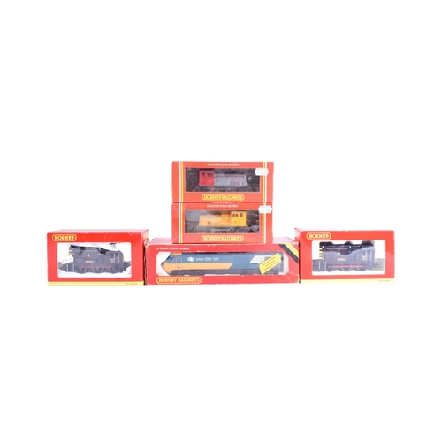 68 - A collection of x5 vintage Hornby OO gauge model railway trainset locomotives. Comprising of x2 R233... 