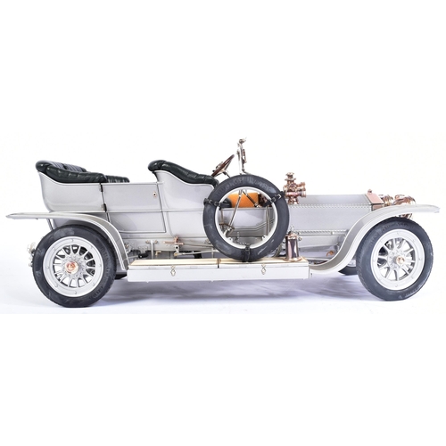 70 - Diecast - an original Franklin Mint Connoisseur's Series Premier Edition 1/12 scale diecast model of... 