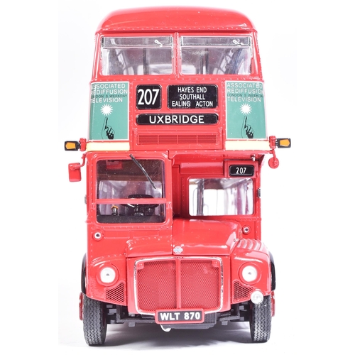 90 - A vintage Sun Star Routemaster diecast model, 1/24 scale, limited edition with numbered certificate.... 