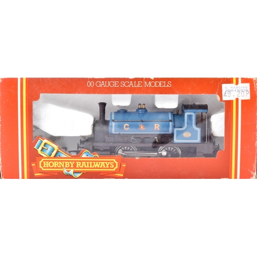 94 - Three vintage Hornby OO gauge model railway trainset locomotive engines comprising; R2264 Southern 0... 