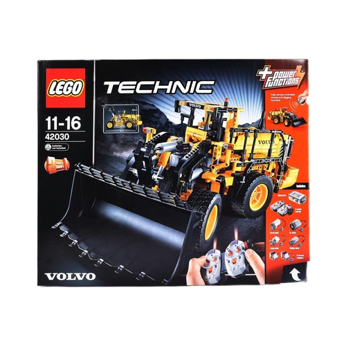 Remote control discount lego technic sets