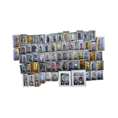 736 - Marvel Universe - a large collection of Eaglemoss collectible Marvel Chess figures. Detailed figurin... 